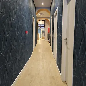 3* מלון Mosaic